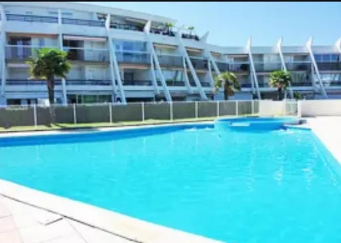 Studio Piscine Plages A Pied